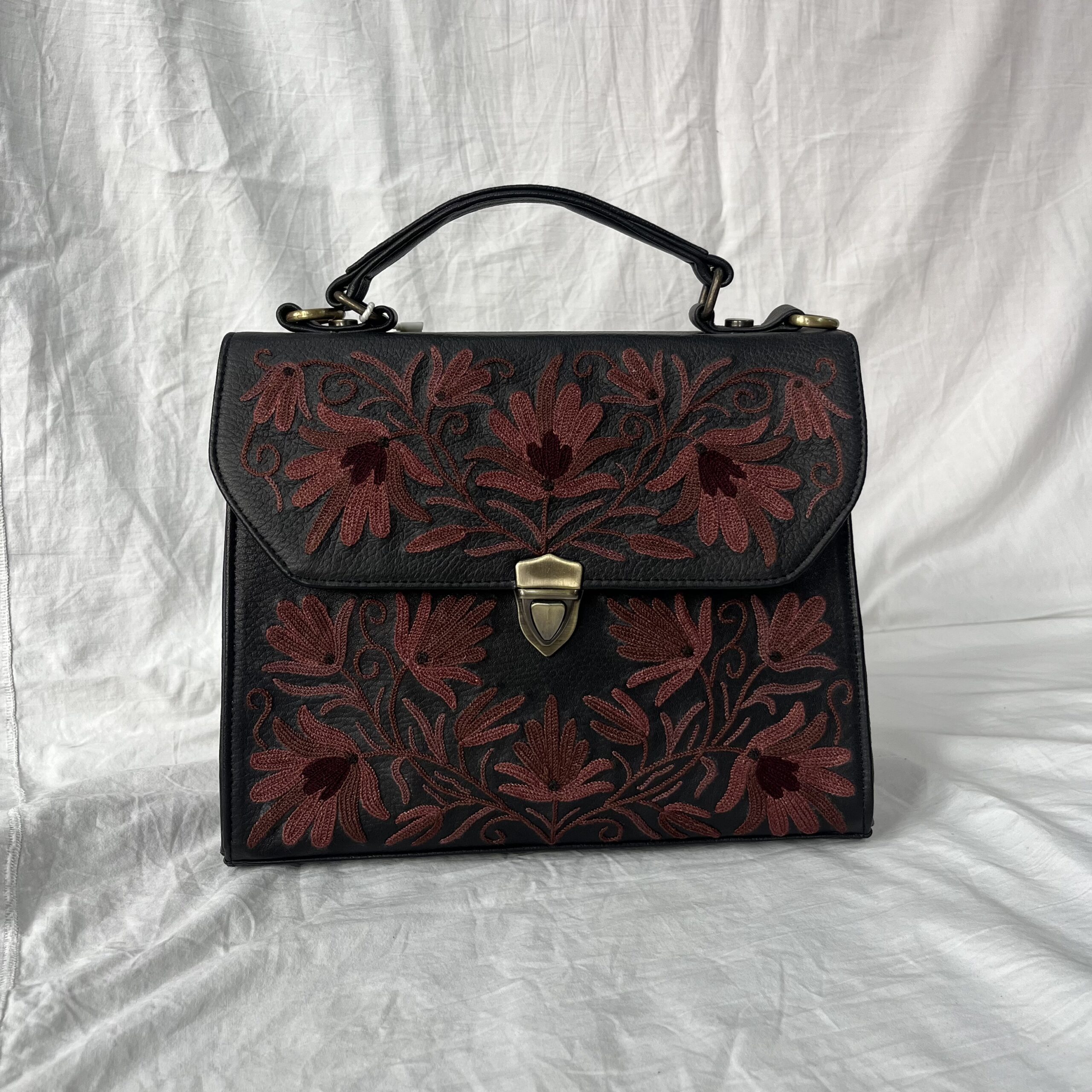 Emily Leather Hnadbag