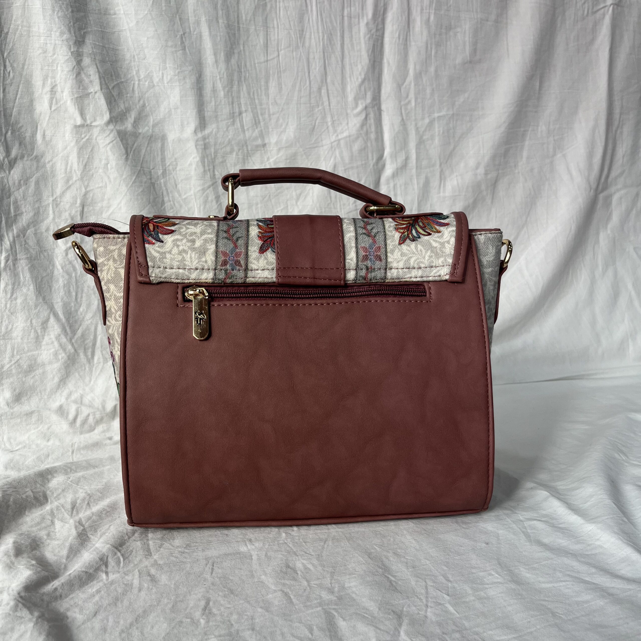 Poshaq Kalamkari Kashida Bag - Image 2