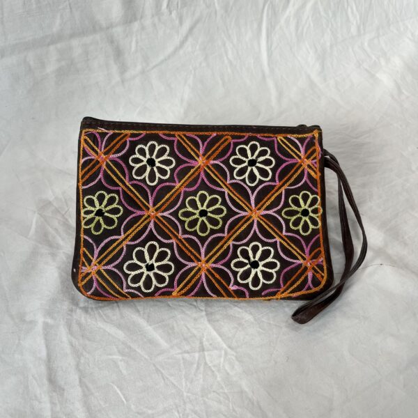 pouches-16