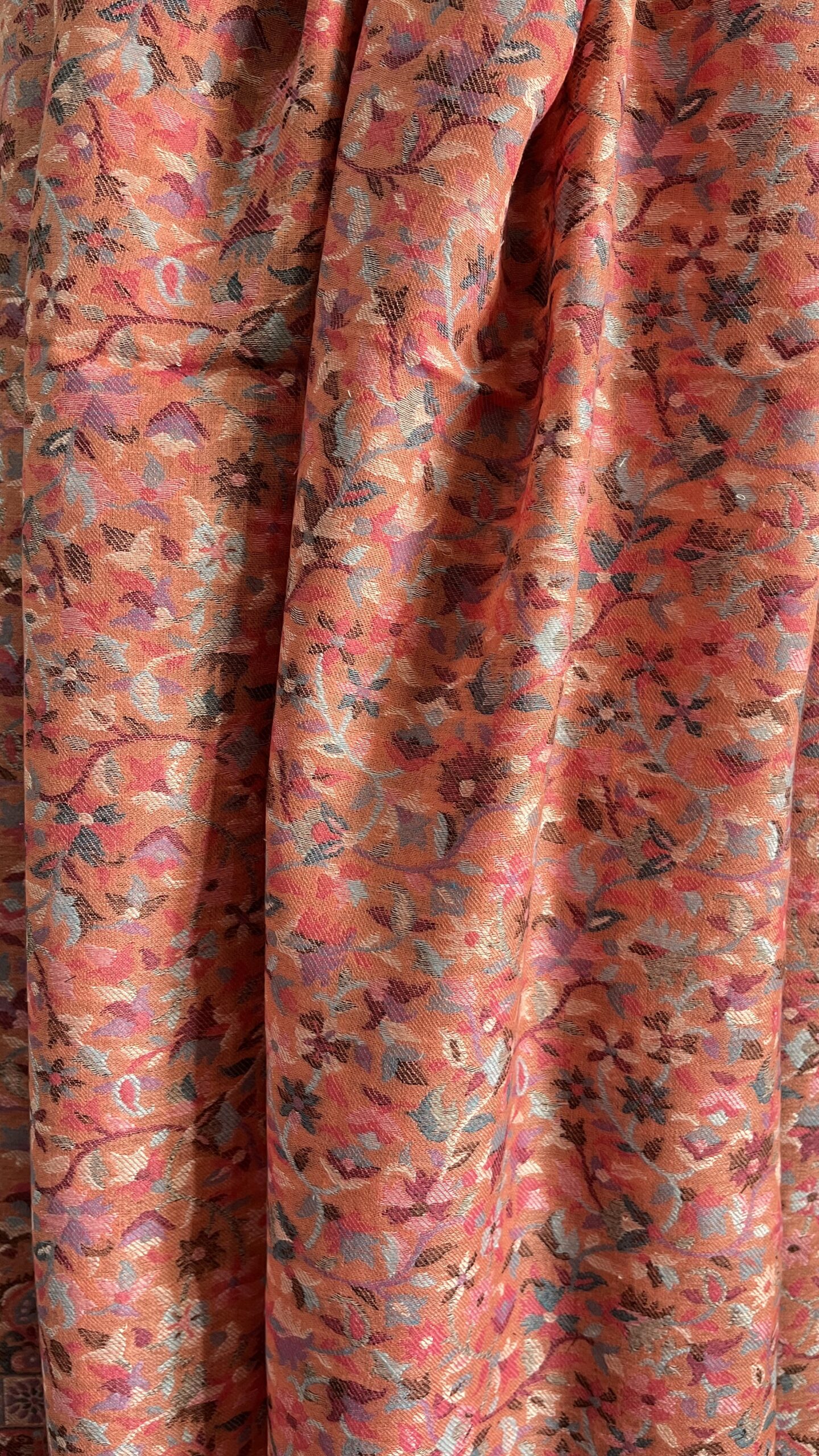 Fine Wool Double Kani Shawl light red - Image 2