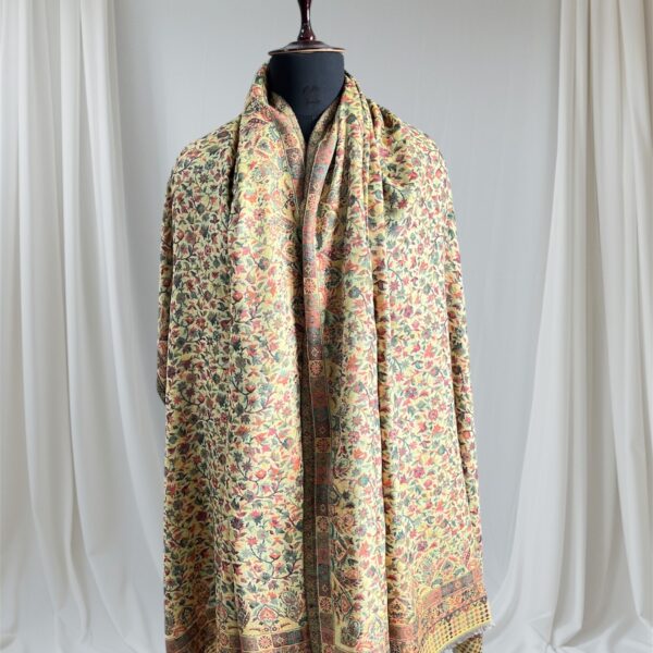 Fine Wool Double Kani Shawl light yellow