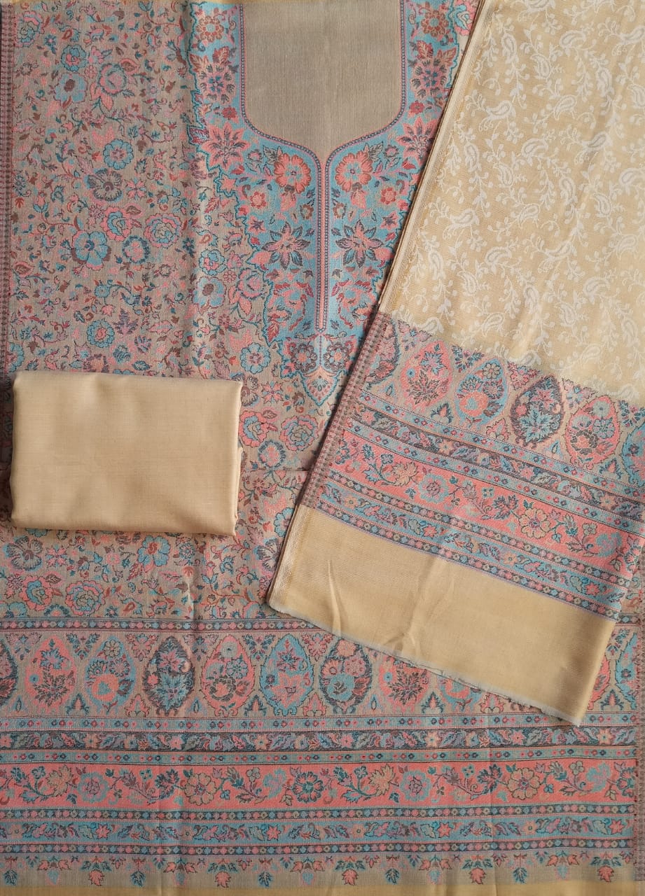 Woolen Suit Set unstitched with Palla Stole - Image 4