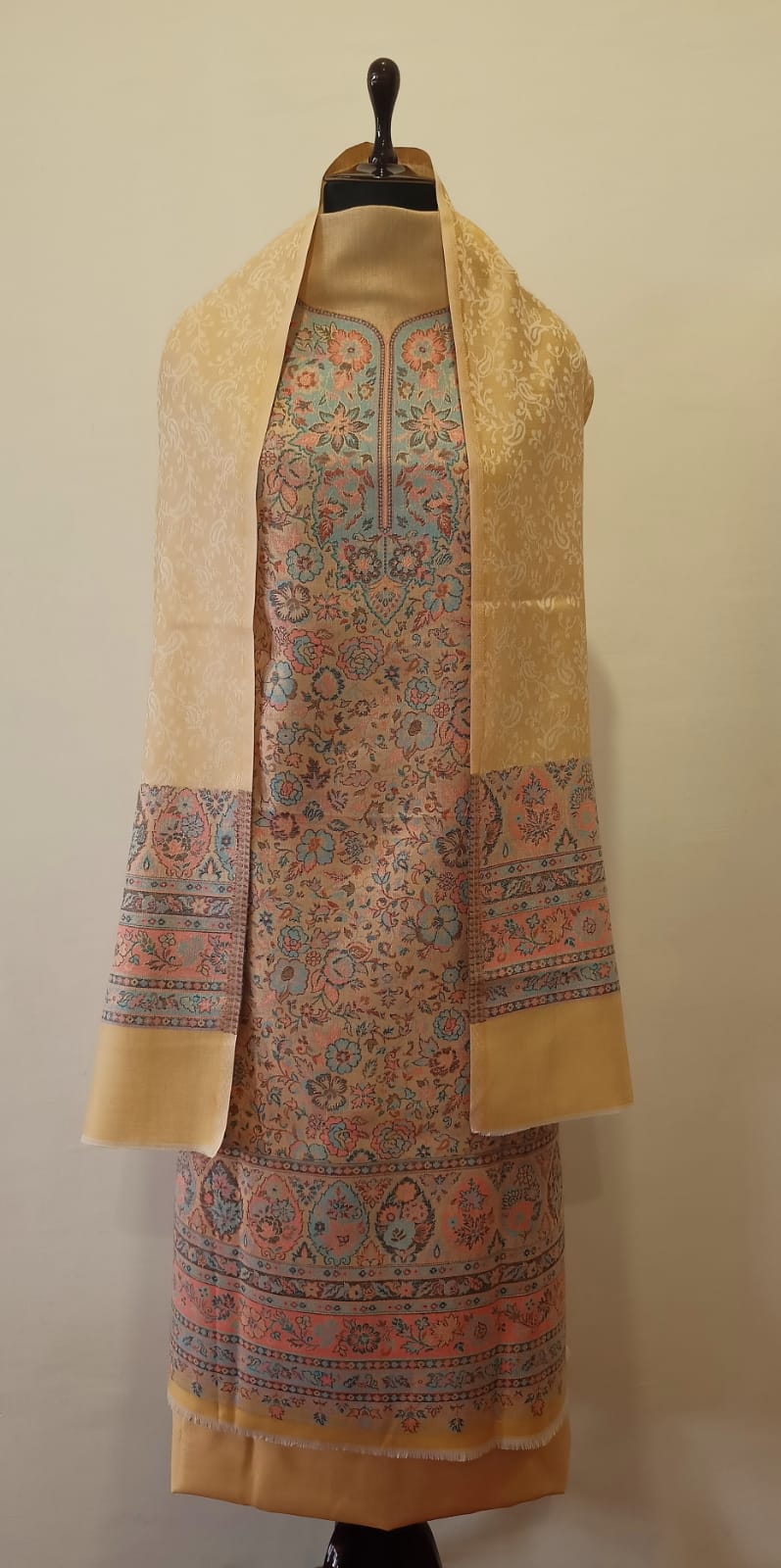 Woolen Suit Set unstitched with Palla Stole