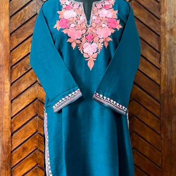 Teal Cotton Kurta with Pink Aari embroidery
